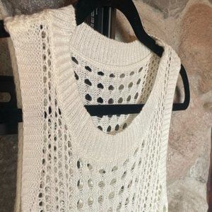 NEVER WORN BRAND NEW - Super Cute Beach Cover Up - White - Size S